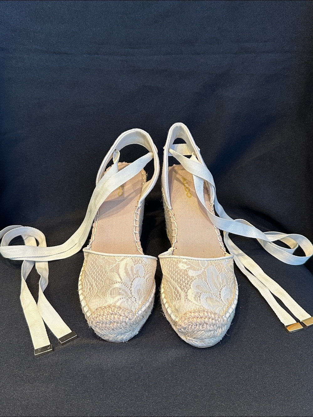 Aldo Ivory Cream Lace Espadrille Wedge Sandals with Wrap Ankle Ties Size 7 - Picture 5 of 8